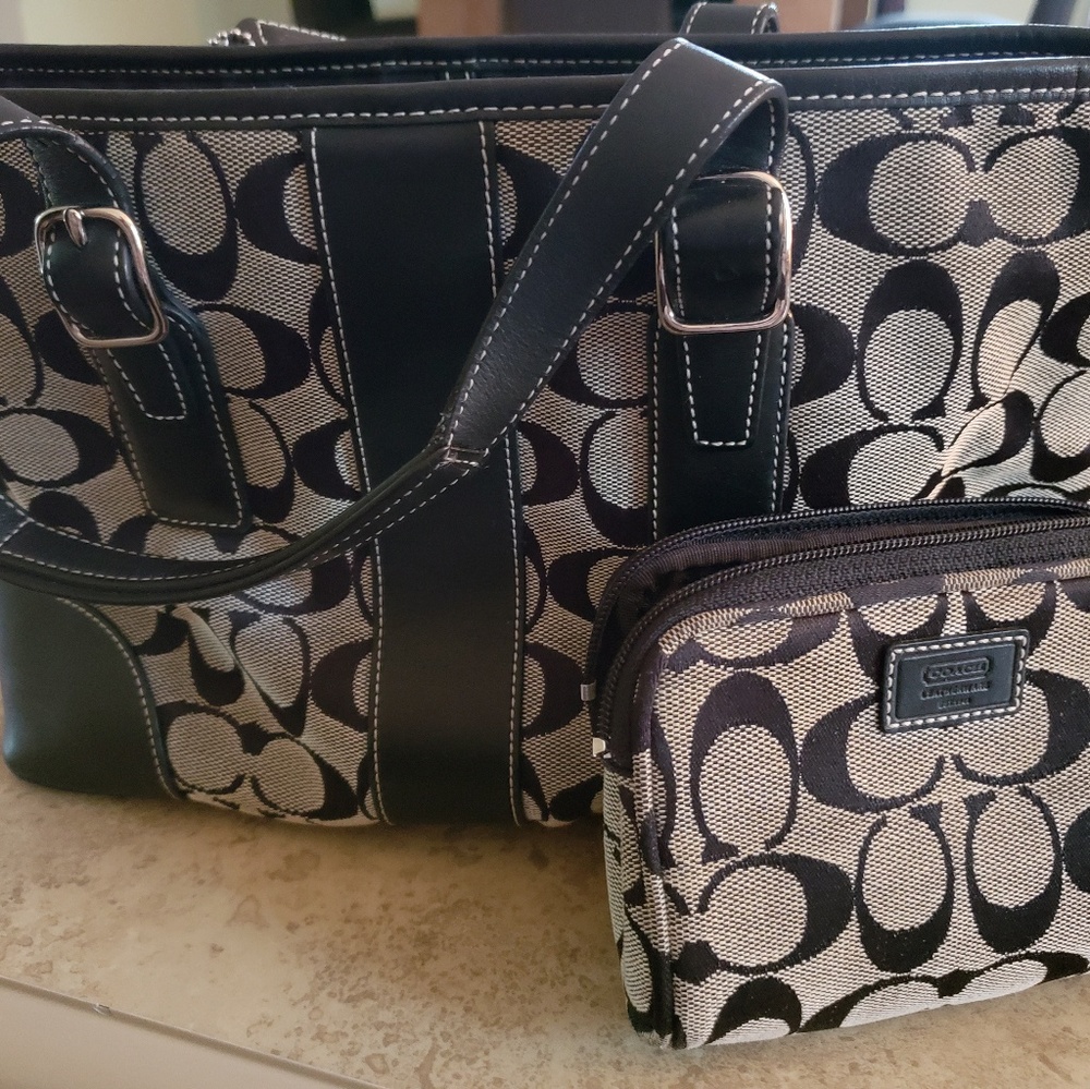 Authentic Coach Purse and wallet